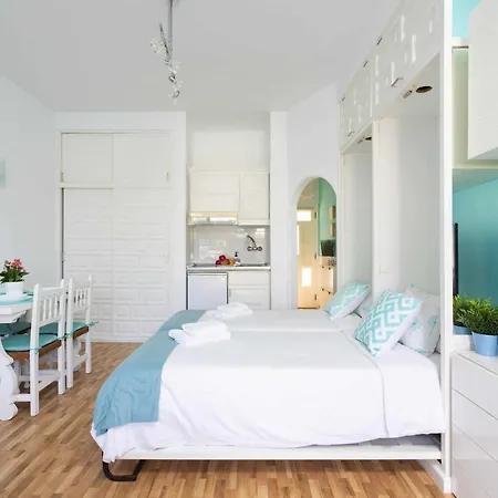 Appartement Acogedor Estudio Con Terraza Piscina Y Wifi